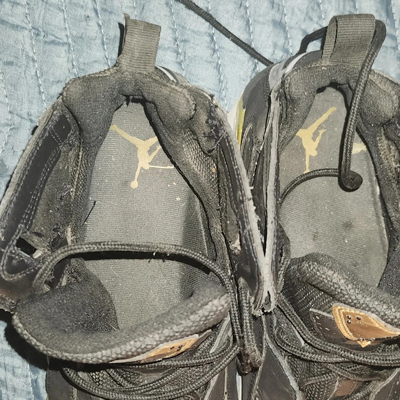 Size 12 jordan flights retro like new - Picture 5 of 8